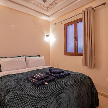 Private Riad 3Ch Salon, Terrasse Avec Jacuzzi , A Jemaa El Fna มาร์ราเกช ภายนอก รูปภาพ