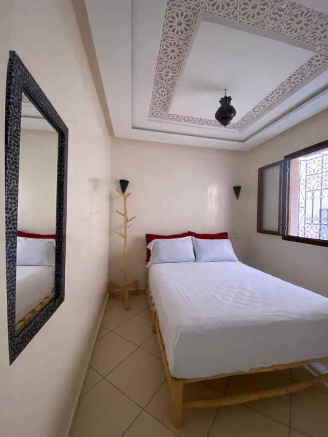 Private Riad 3Ch Salon, Terrasse Avec Jacuzzi , A Jemaa El Fna มาร์ราเกช ภายนอก รูปภาพ
