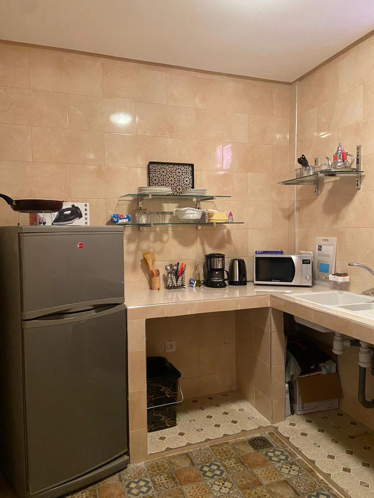 Private Riad 3Ch Salon, Terrasse Avec Jacuzzi , A Jemaa El Fna มาร์ราเกช ภายนอก รูปภาพ