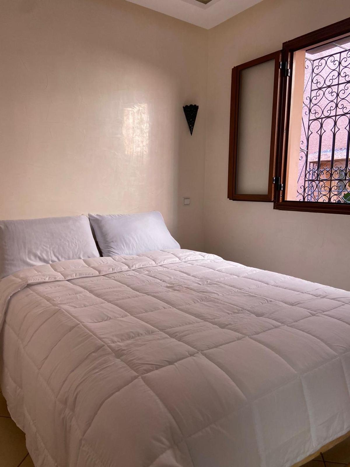 Private Riad 3Ch Salon, Terrasse Avec Jacuzzi , A Jemaa El Fna มาร์ราเกช ภายนอก รูปภาพ