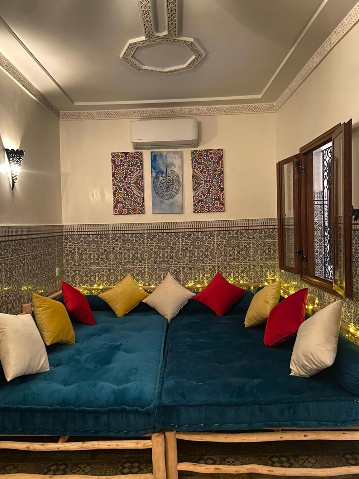 Private Riad 3Ch Salon, Terrasse Avec Jacuzzi , A Jemaa El Fna มาร์ราเกช ภายนอก รูปภาพ
